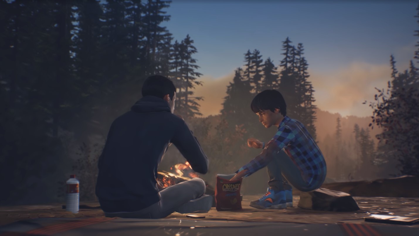 Dos hermanos comiendo frente a una hoguera en Life is Strange 2